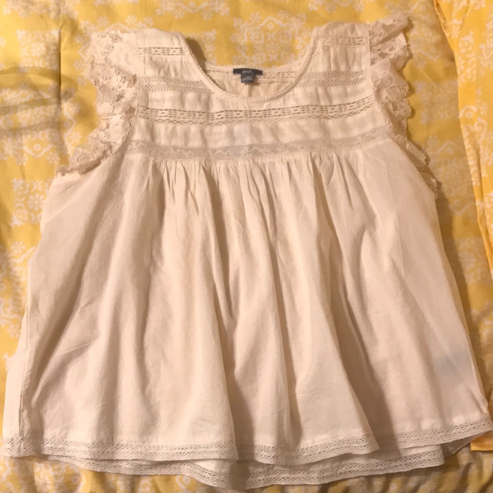 American Eagle top